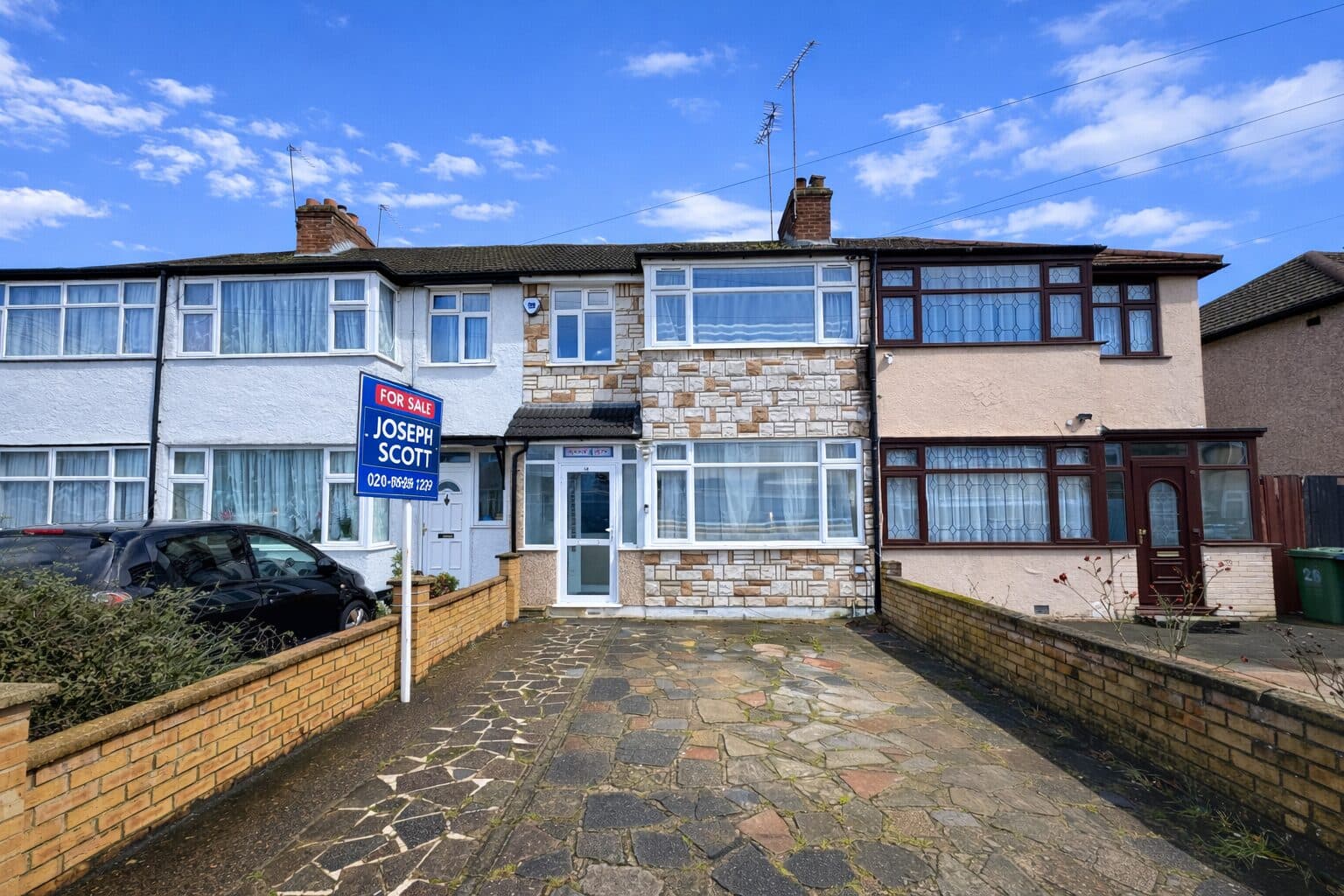 Landseer Close, Edgware, HA8