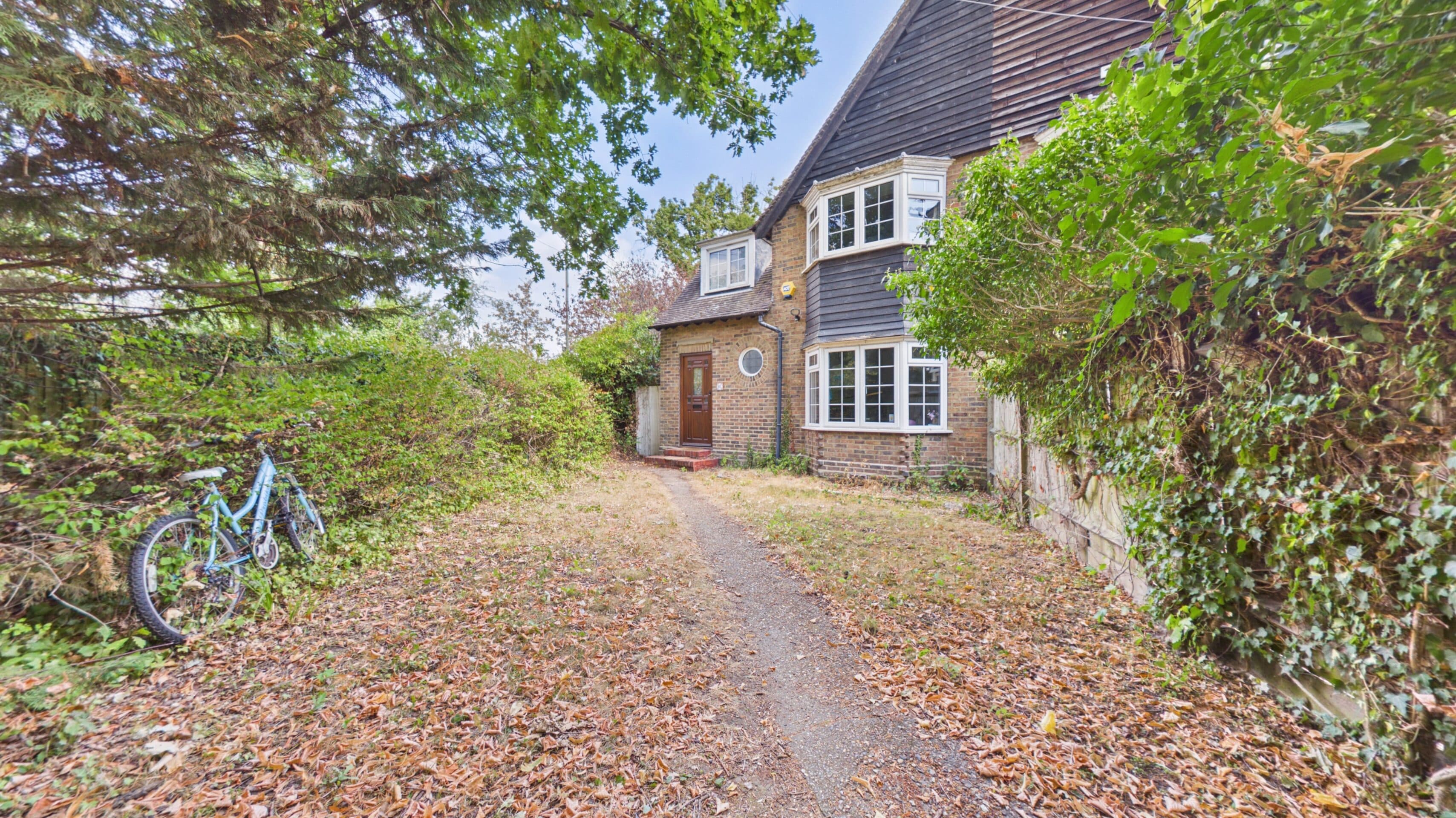 Cool Oak Lane, London, NW9